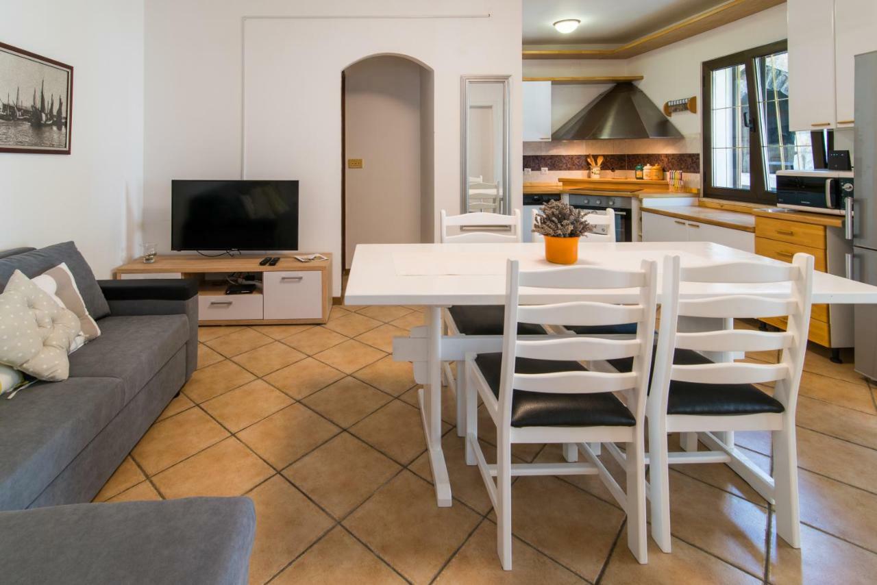 Apartman Babic Krk Town Exterior foto